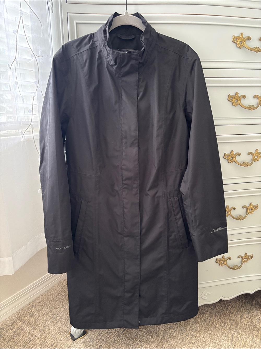Eddie Bauer Women’s L Girl on the Go Trench Coat Black long weatherproof jacket